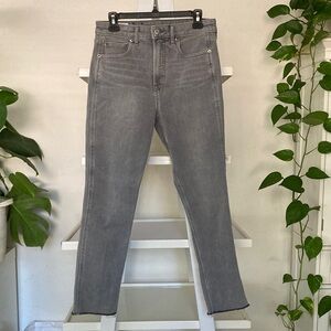 Gap vintage slim sky high jeans gray 29
